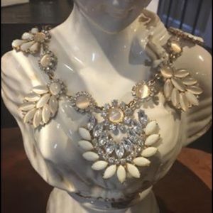 Fashion necklace